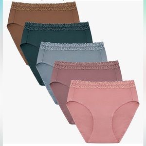 Kindred Bravely Postpartum c-section underwear NEW